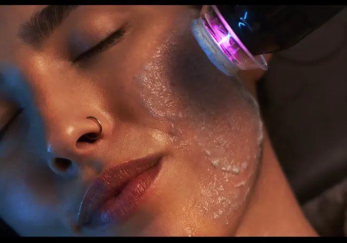 Skin Connection by Giavanna Picture 7