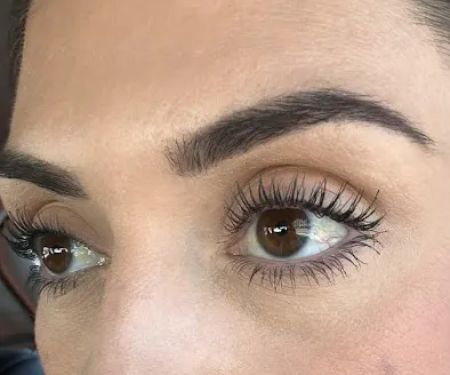 Skin Connection by Giavanna