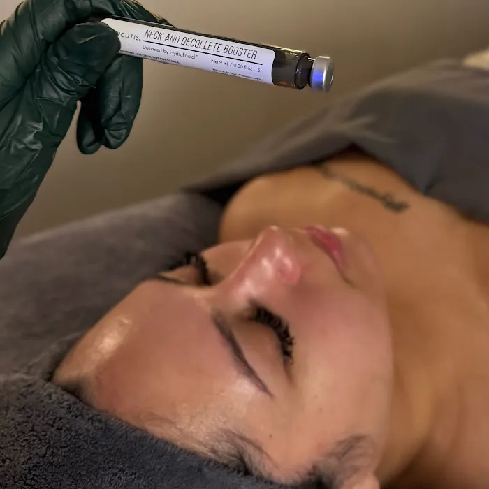 Skin Connection by Giavanna Picture 3