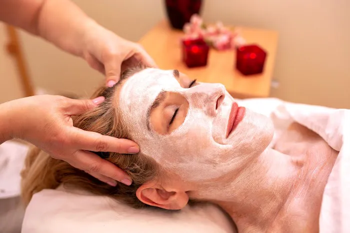 Me Time! with Françoise Picture 9