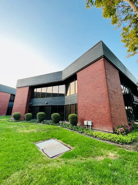 Jenesis Lipoplasty & Laser Picture 6