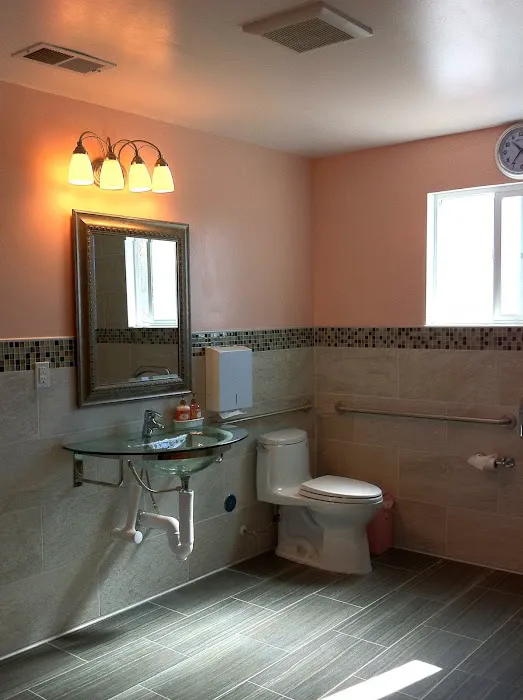 Nalan's Rejuvenating Spa Picture 6