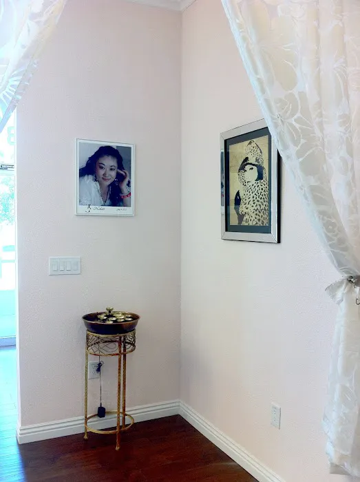 Nalan's Rejuvenating Spa Picture 7