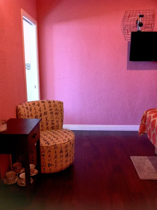 Nalan's Rejuvenating Spa Picture 5