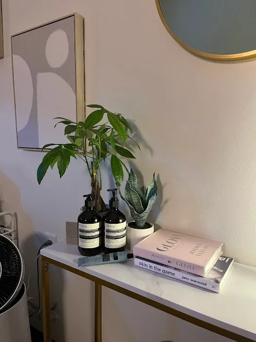 Glow Skin Therapy K-Beauty Facials Picture 1