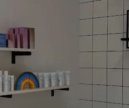 Modern Canvas Skin Studio