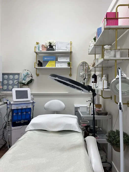 Beauty by Aiza Picture 3