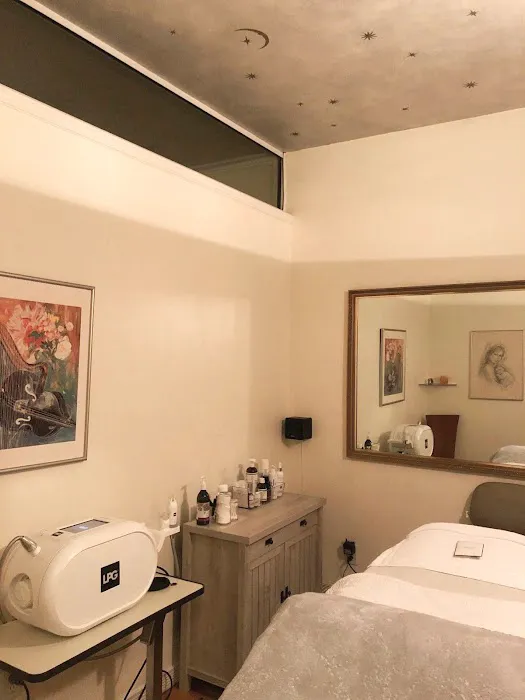 Salon Elizabeth - The Art & Science of European Skin Care Picture 9