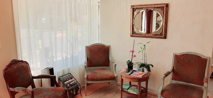 Salon Elizabeth - The Art & Science of European Skin Care Picture 5