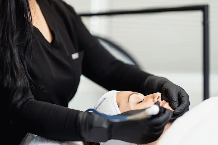 Illuminate Skin Picture 3