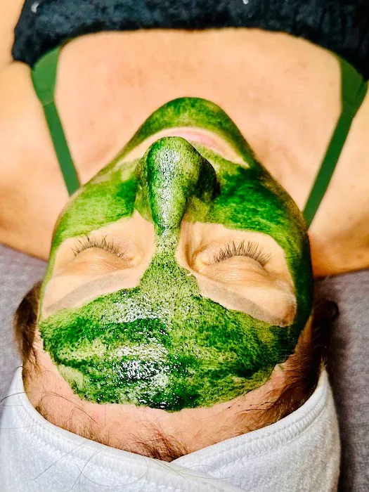 Bhanot Medical Spa - Best Weight Loss & Skincare Clinic Picture 1