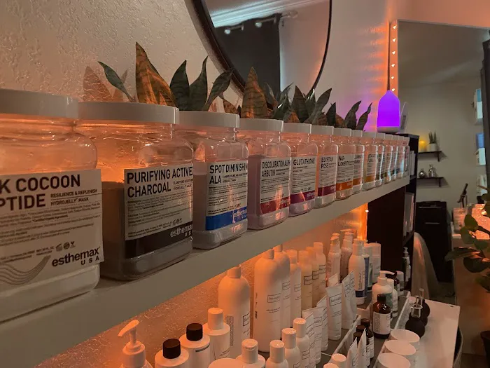 Ophelia Aesthetics Picture 1