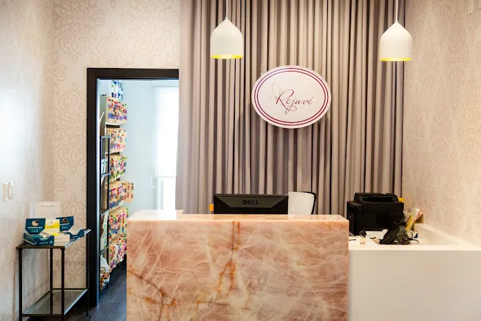 Rejuvé - Botox, CoolSculpting, Laser, Weightloss, Wellness Center Picture 5