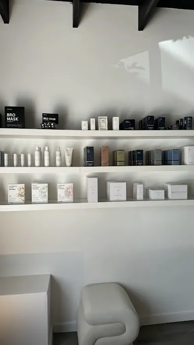 Ashley Aesthetics Picture 5