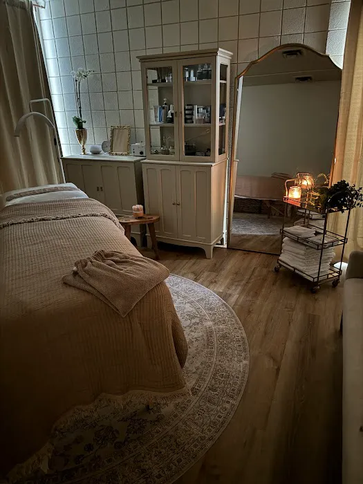 The Cosmetic Collective Picture 2