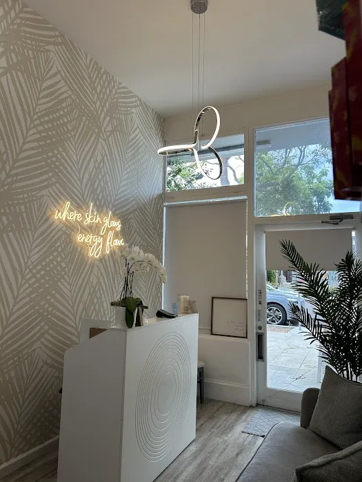 Elisha Marie Skin & Body Picture 4