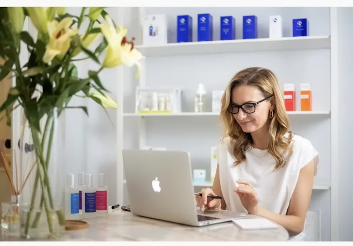 The Glow Prescription - Skincare & Wellness Studio - Picture 6