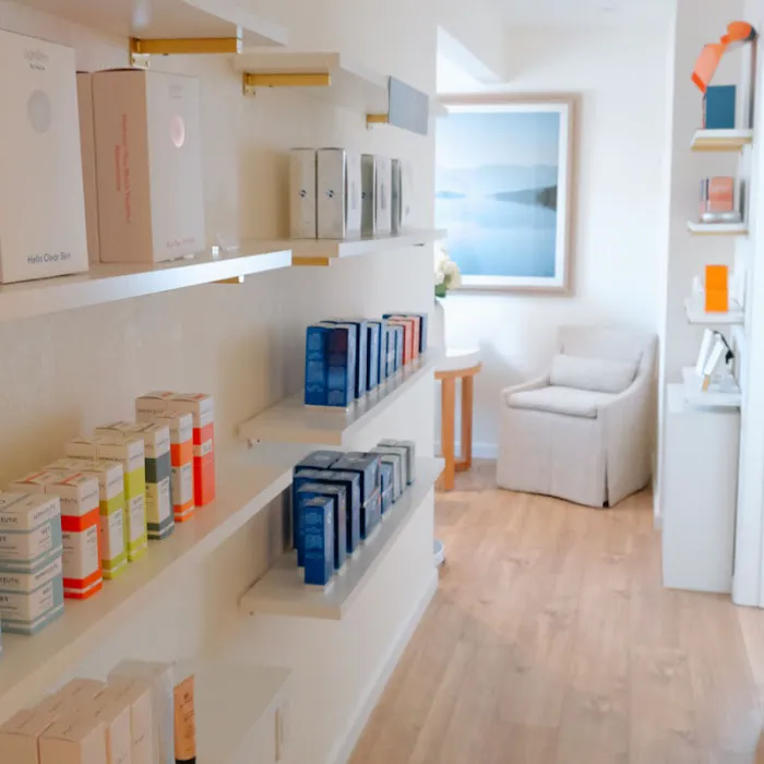 The Glow Prescription - Skincare & Wellness Studio - Picture 8