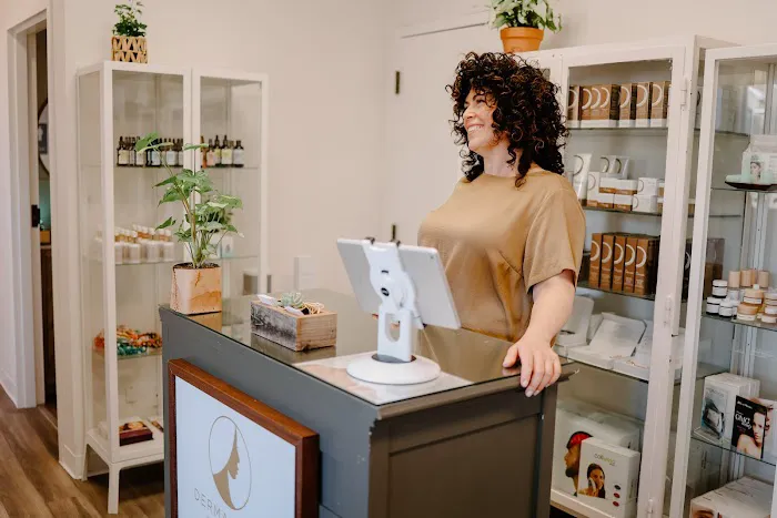 Derma Bella Skin Studio Picture 5