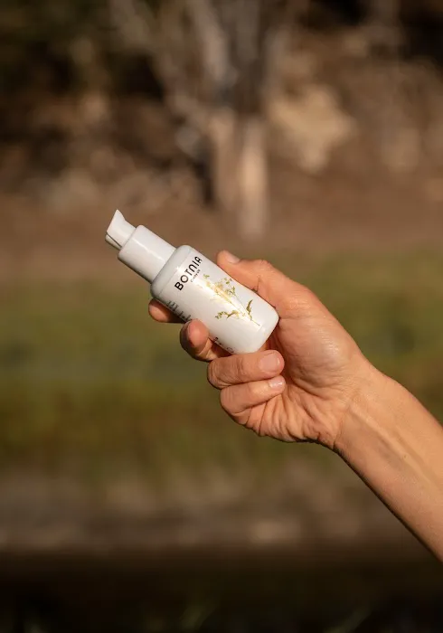 Jaclyn Etcheverry Holistic Skincare Picture 7