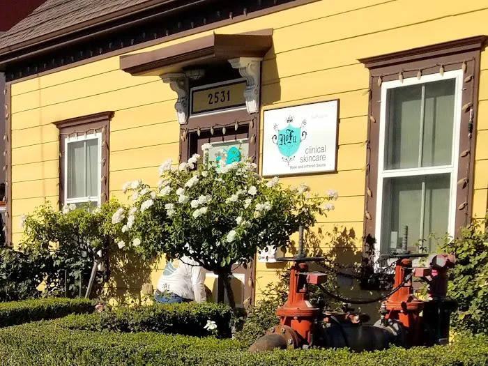 NoFu Clinical Skincare Picture 4