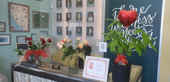 Wholesome Skincare And Body Picture 4