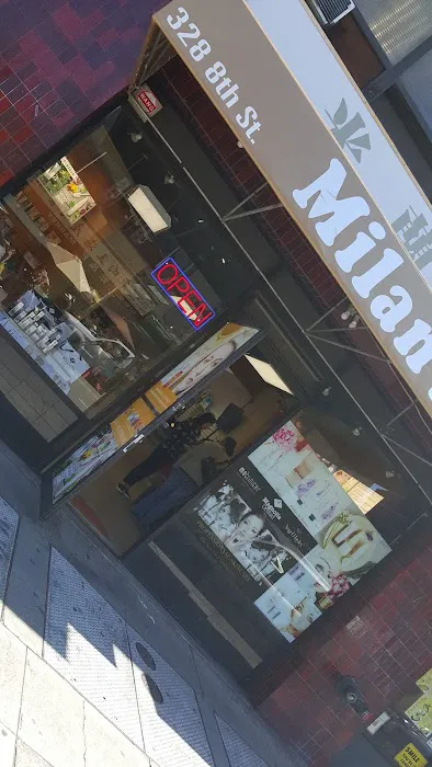 Me Land Station Picture 3