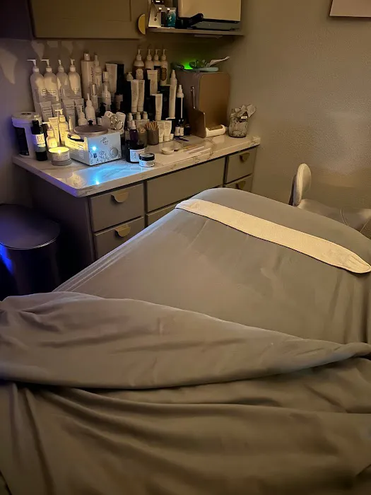 BoSkin Studio Picture 7