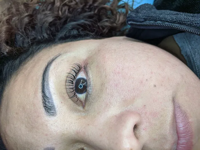 Glow Skin Bar Picture 8