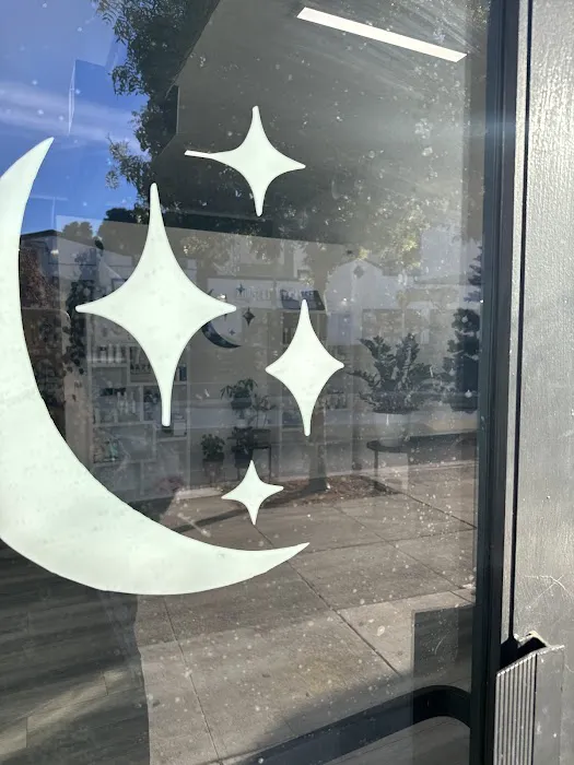 GLOWDEGA | Oakland Acne Experts & Brazilian Sugaring Picture 4