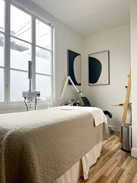 skinSALVATION acne clinic (with & within) Picture 1