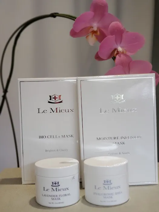 Acne & Aging Skin Care Picture 3