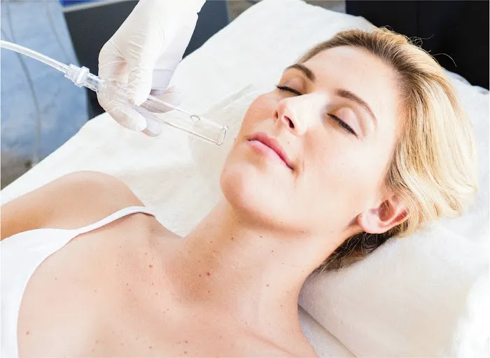 Fanny Clavier Skincare Picture 2