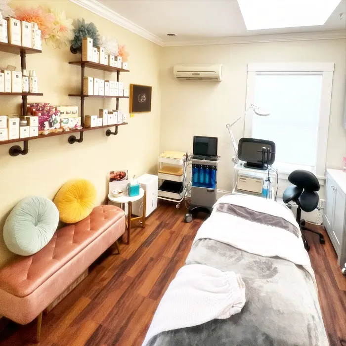 Sauveur skin care Picture 2