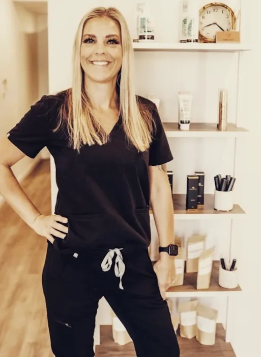 The Skin Bar Santa Cruz Picture 6