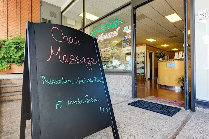 Au Natural skin Rejuvenating Center Picture 9