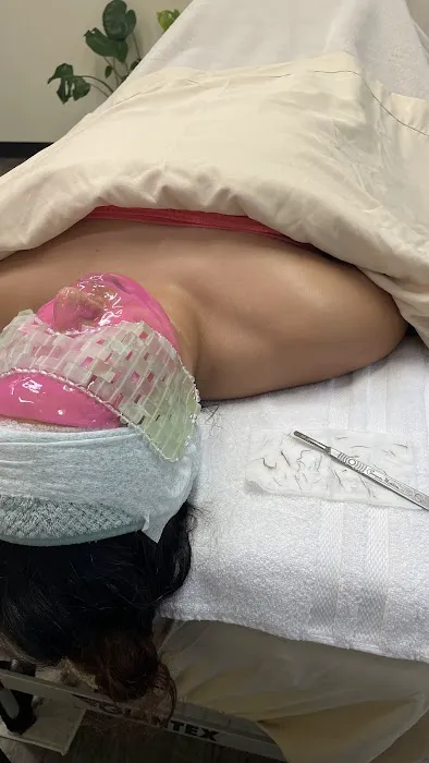 Lenox & Stone Skincare Picture 10