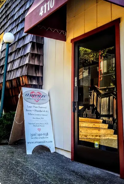 AmoureSkin Picture 1