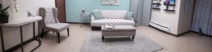 FLOURISH beauty Picture 4