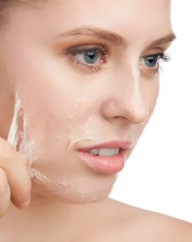 Deborah Lynne Skin Picture 2