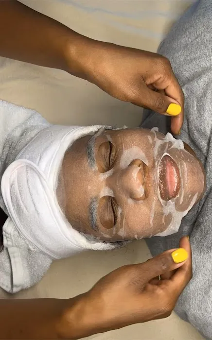 Sugah and Honey Skincare Studio Picture 5