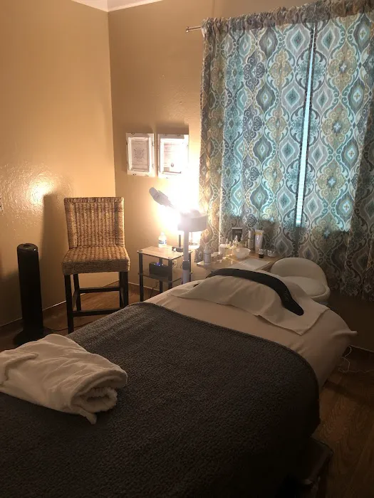 Sara Beth Skin Care & Oncology Service Picture 2