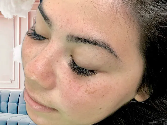 Glow Age Aesthetics Picture 7