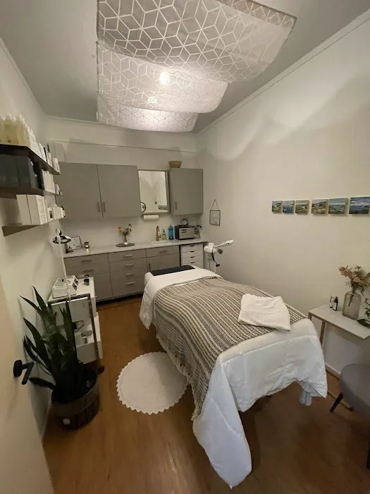 Balanced Skin and Acne Clinic Picture 4