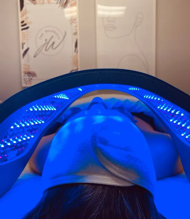 Jen Woodburn Picture 3