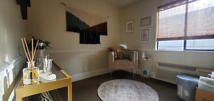 Mer Bleue Esthetics Picture 2