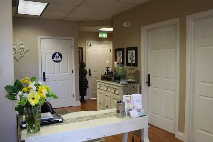 NouVeau Skin Studio Picture 7