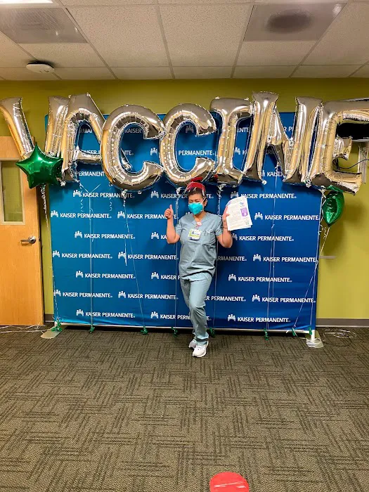 Indulge Vacaville face and body Picture 2