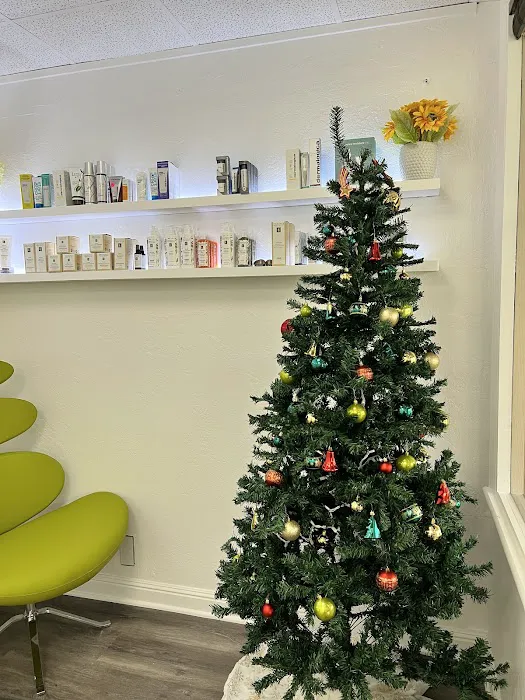 Modern Skin Therapy Picture 2