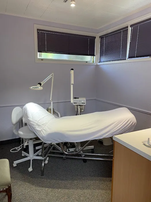 Skin Essentials Picture 4